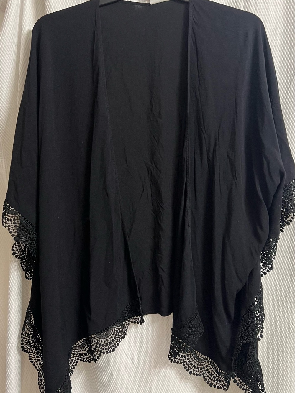 St. John's Bay Black Lightweight Open Kimono